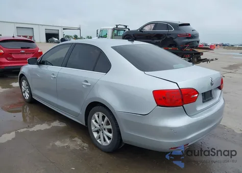 2013 Volkswagen Jetta 2.5L Se from USA, damaged, VIN 3VWDX7AJXDM373706